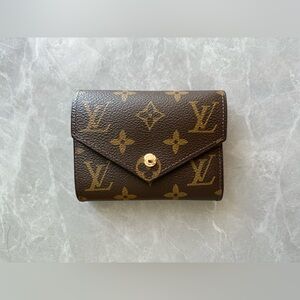 LV wallet